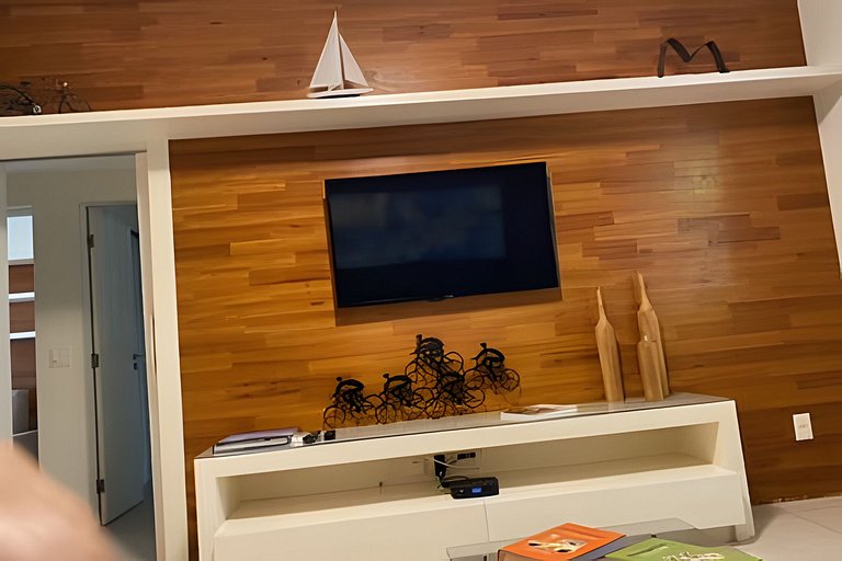Leblon c/ patio interno e gar pertissimo  da praia