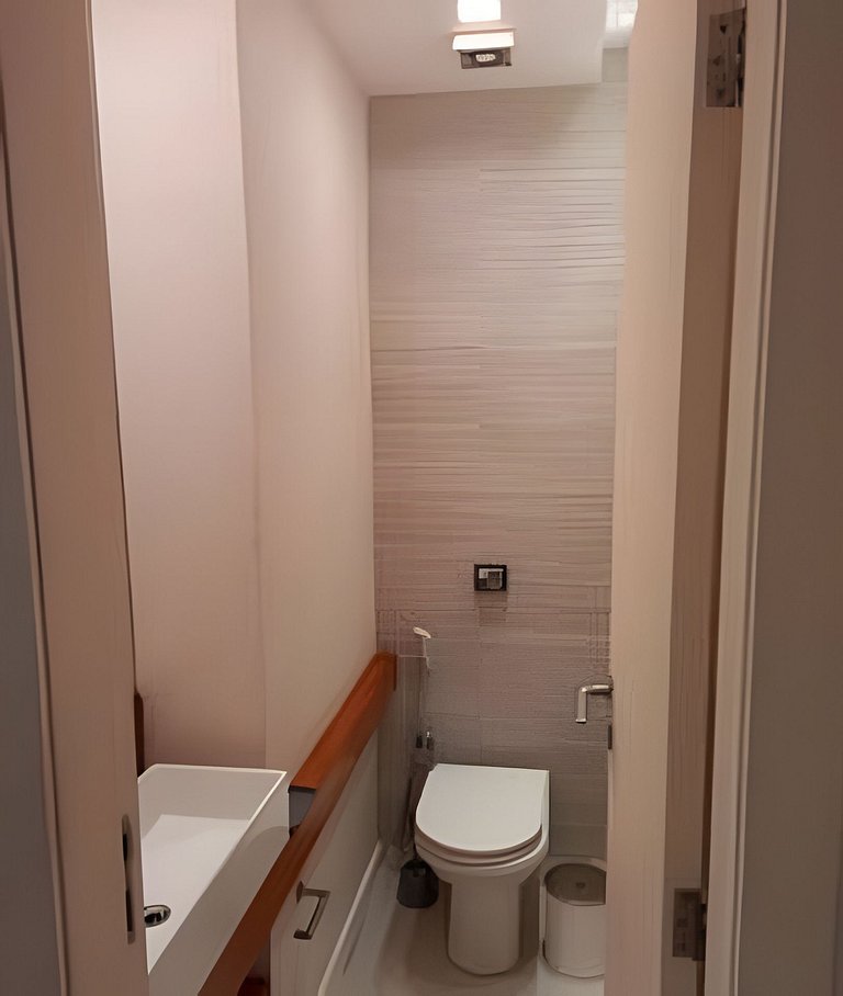 Leblon c/ patio interno e gar pertissimo  da praia