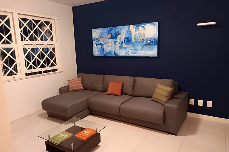 Leblon c/ patio interno e gar pertissimo  da praia