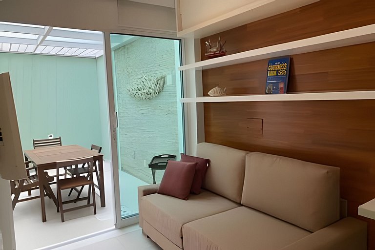 Leblon c/ patio interno e gar pertissimo  da praia