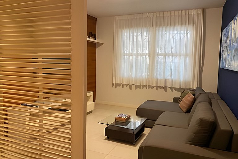 Leblon c/ patio interno e gar pertissimo  da praia