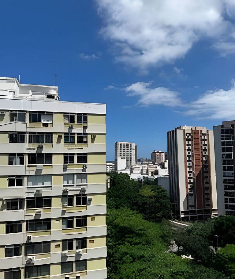 Leblon amplo 3 qtos vista livre