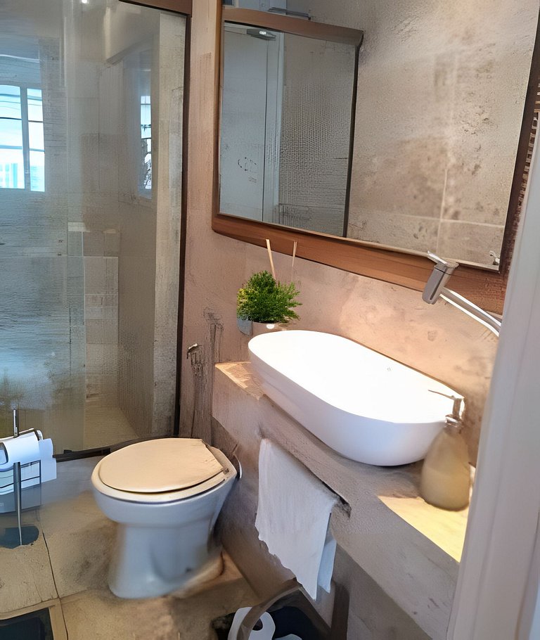 Lindo 2 quartos no Leblon com vista para o verde