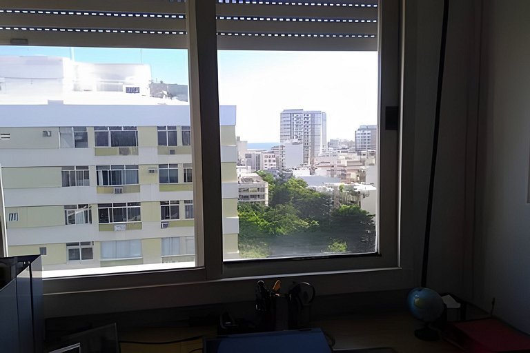 Lindo 2 quartos no Leblon com vista para o verde