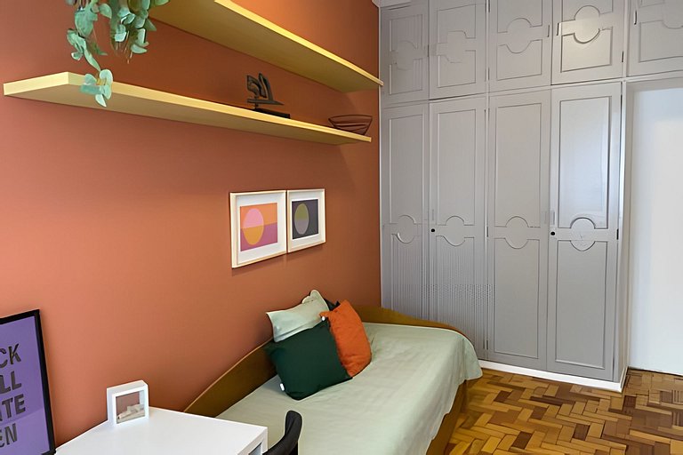 Baixo Leblon Charmoso 2 quartos  Lazer/home office