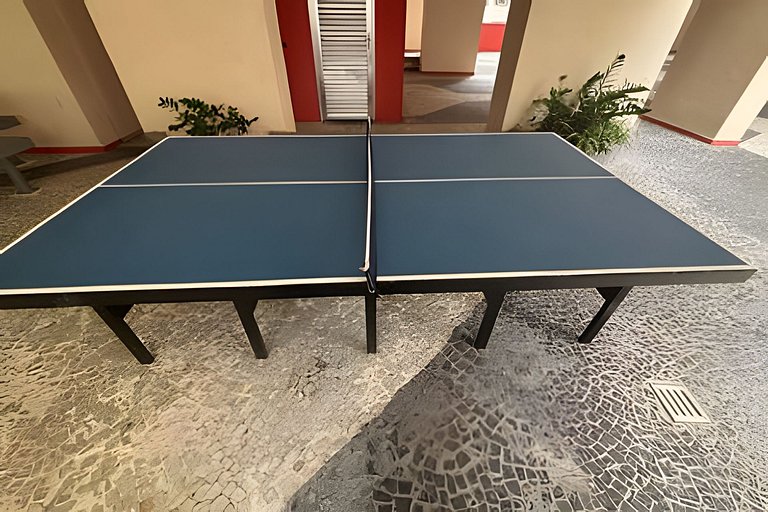 Verde e praia no Leme Play & Gym