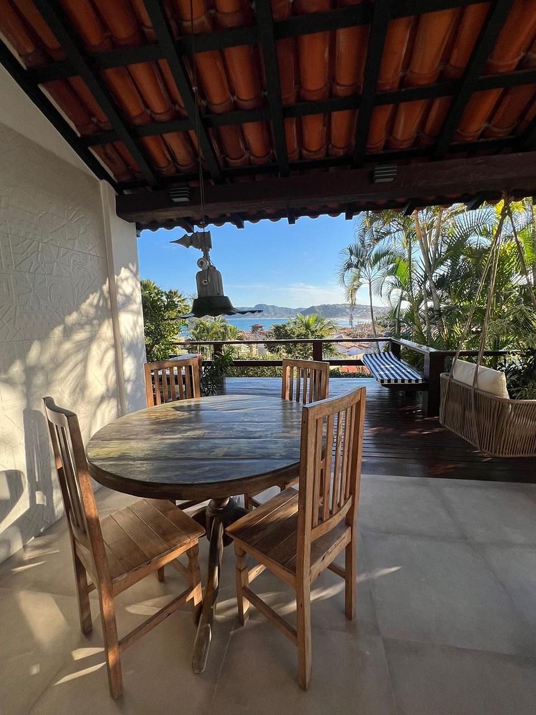 Casa pé na areia em Geribá com 4 suítes para até 12 pessoas